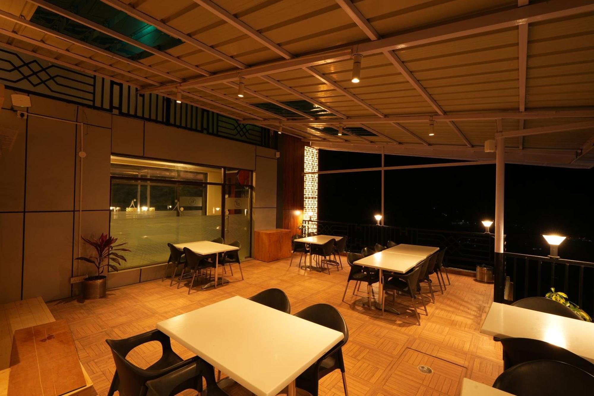 Zip By Spree Hotels Bella Heights Mcleodganj Dharamszala Kültér fotó