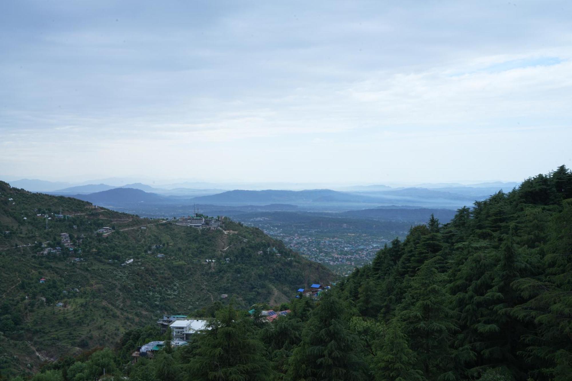 Zip By Spree Hotels Bella Heights Mcleodganj Dharamszala Kültér fotó