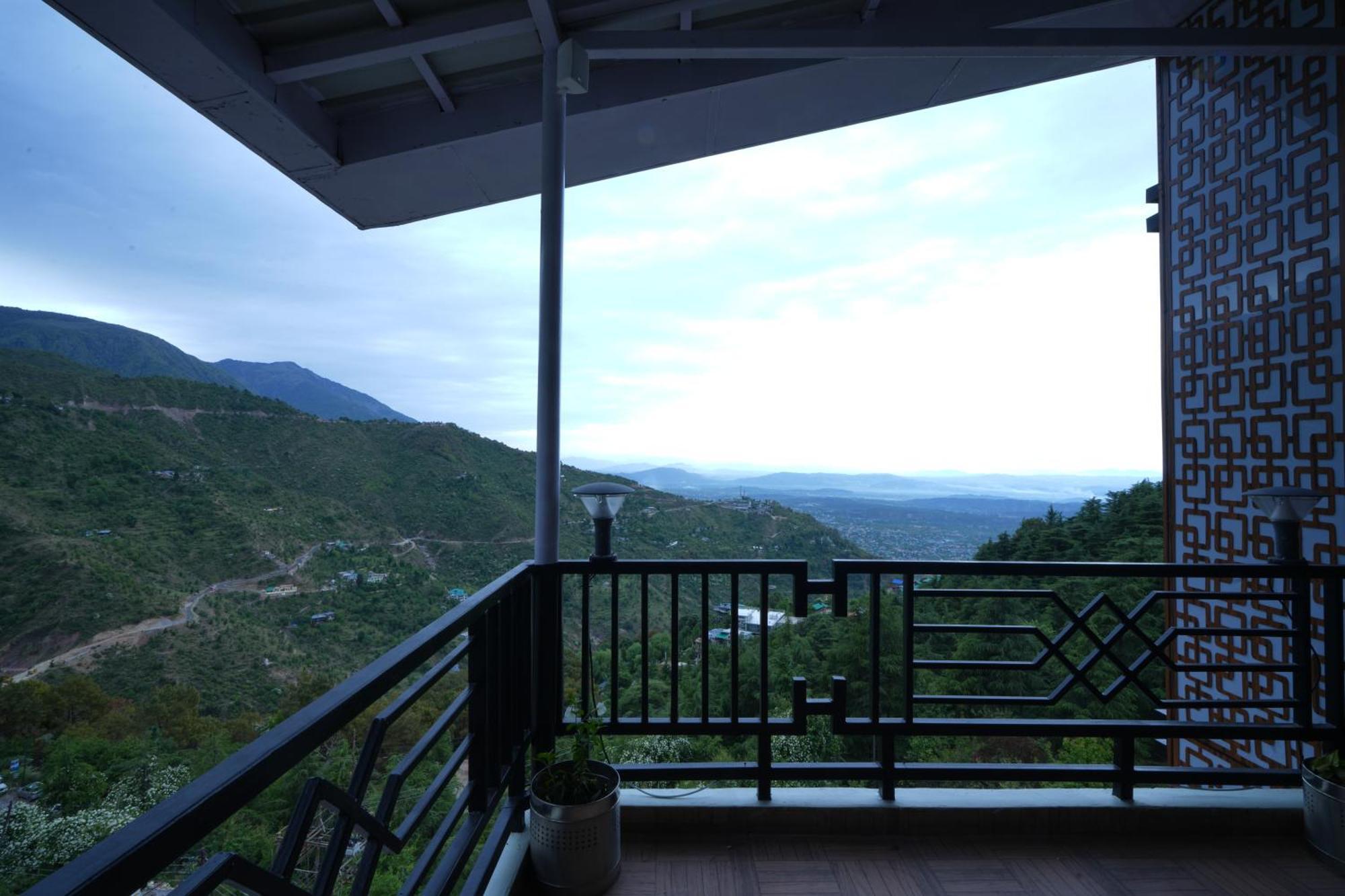 Zip By Spree Hotels Bella Heights Mcleodganj Dharamszala Kültér fotó
